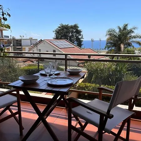 Резиденция С Бассейном Appartement San Remo